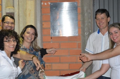 Apresentações marcam  a Solenidade de Entrega de Melhorias no Ginásio de Esportes da Escola Municipal Presidente Médici